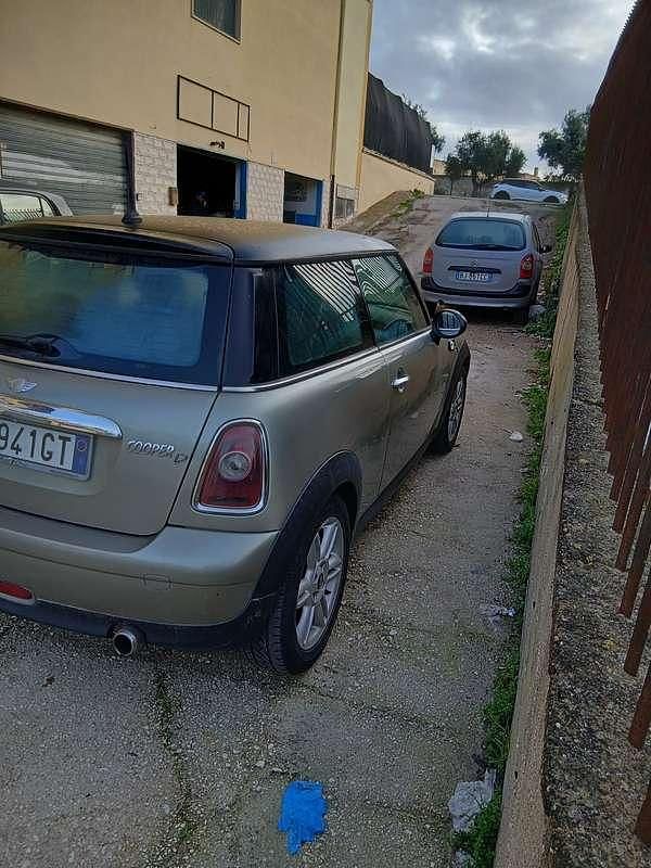 Usata Mini Cooper D 109 CV (80 kW) 2008 Utilitaria