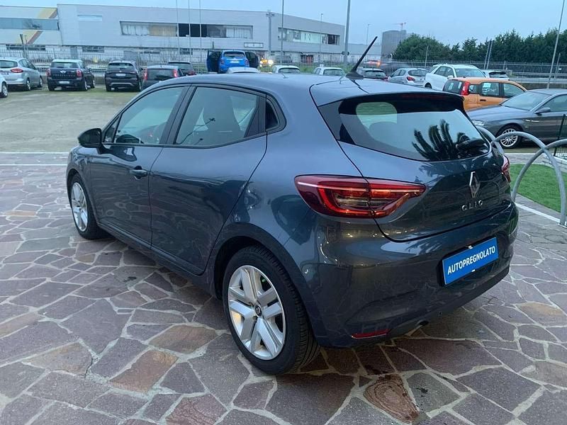 Usata Renault Clio V Life 91 CV (66 kW) 2022 Grigio Berlina