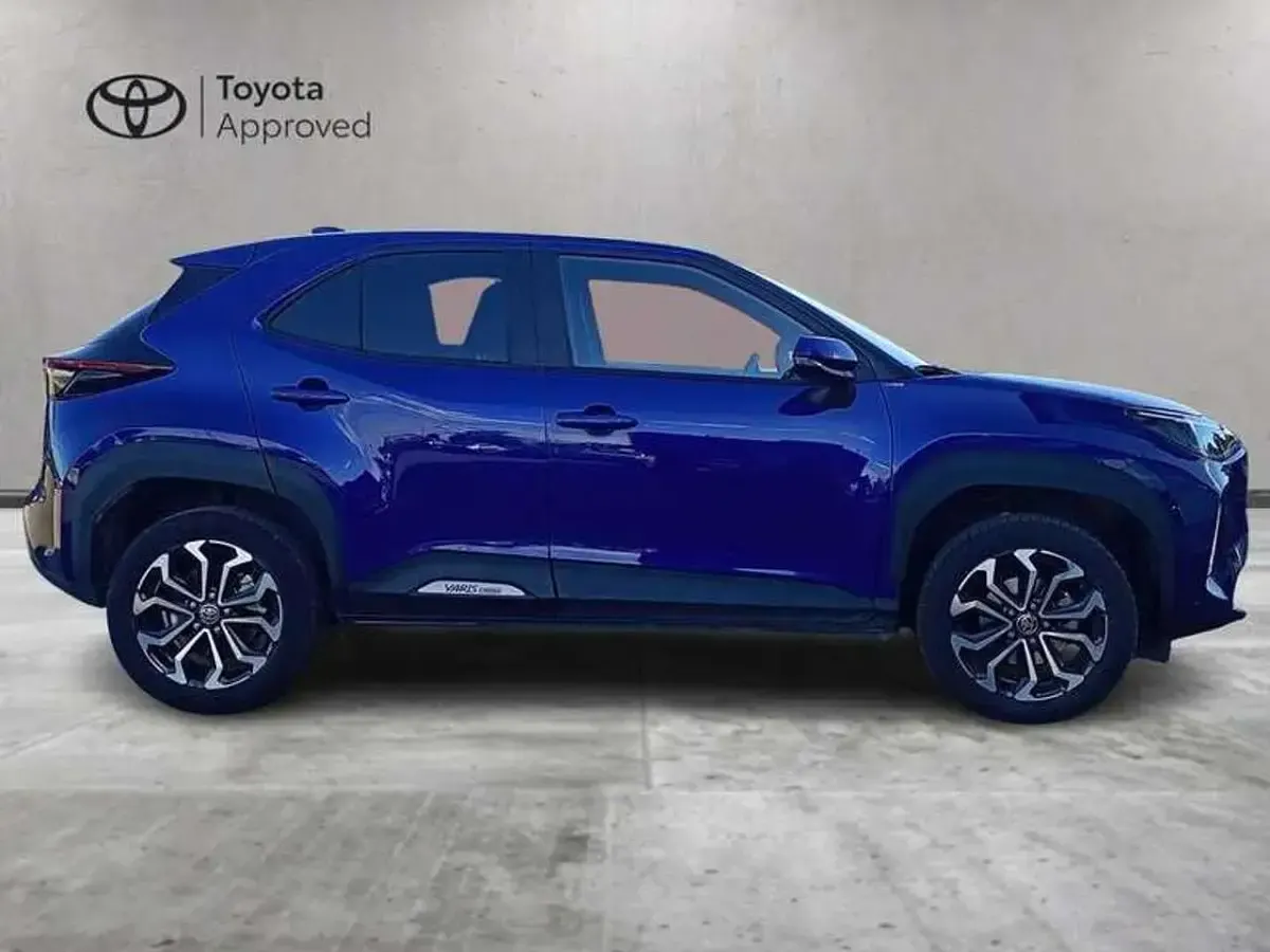 Usata Toyota Yaris Hybrid Trend 116 CV (85 kW) 2022 Other Utilitaria