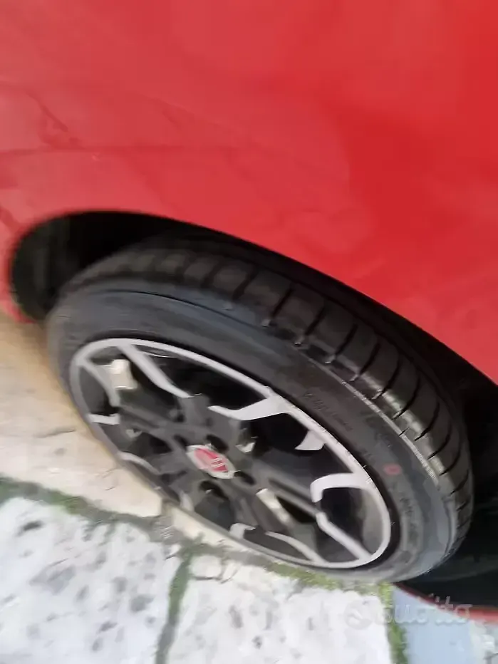 Usata Citroën DS3 68 CV (50 kW) 2011 Rosso Utilitaria