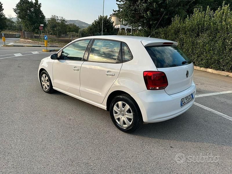 Usata VW Polo Comfortline 90 CV (66 kW) 2012 Bianco Utilitaria