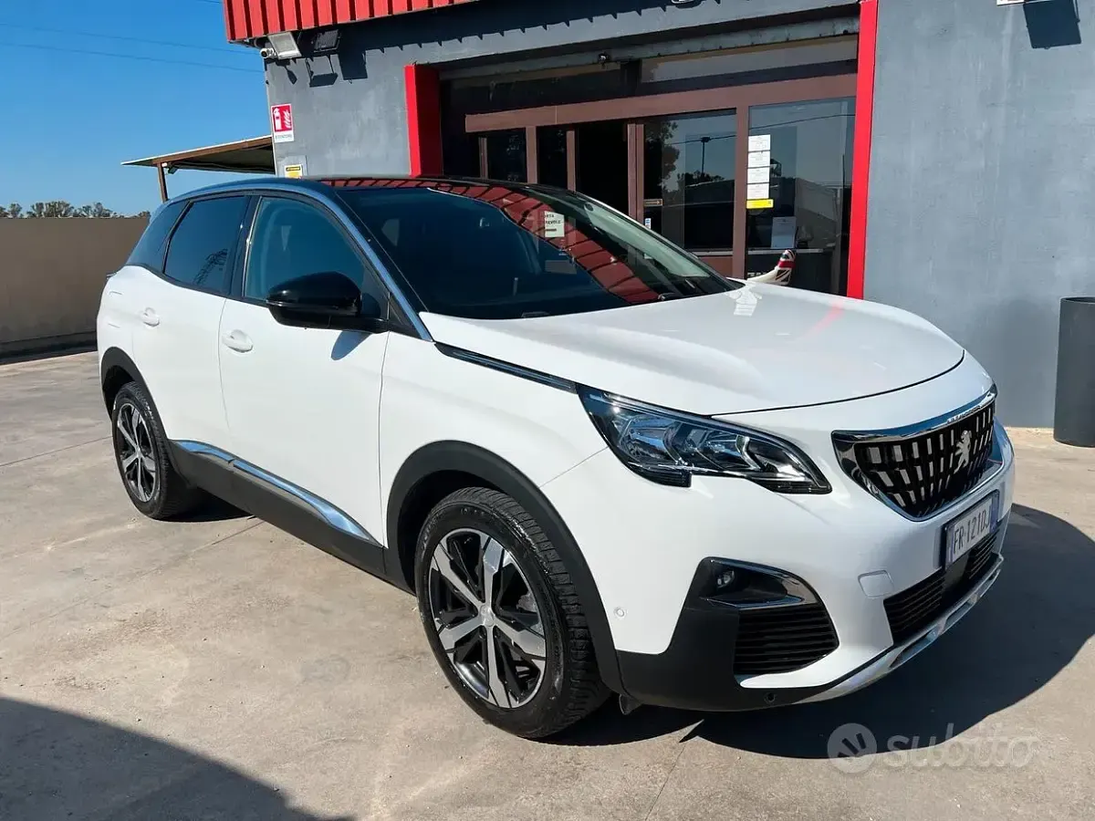 Usata Peugeot 3008 Sport 131 CV (96 kW) 2018 Bianco SUV