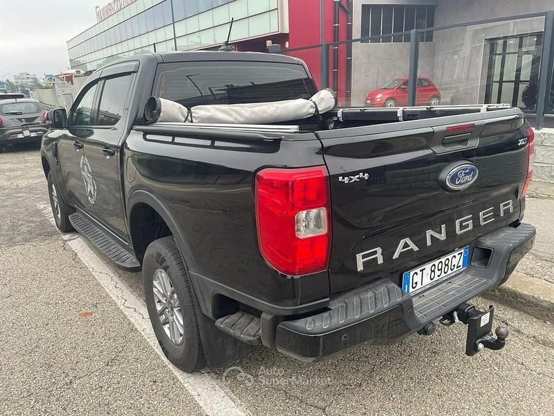 Usata Ford Ranger XLT 170 CV (125 kW) 2024 Nero Pick-up