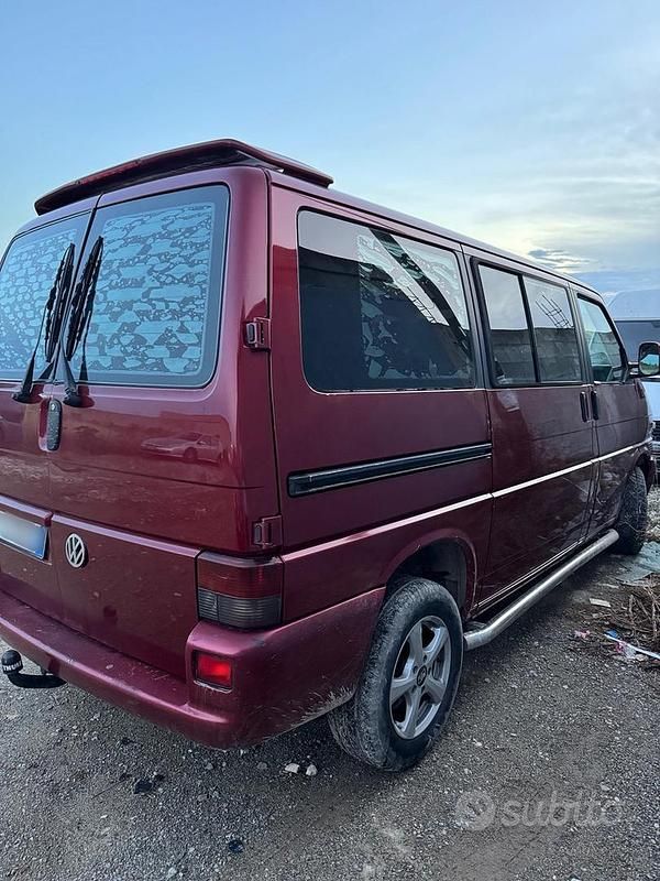 Usata VW Caravelle 102 CV (75 kW) 1997 Furgone