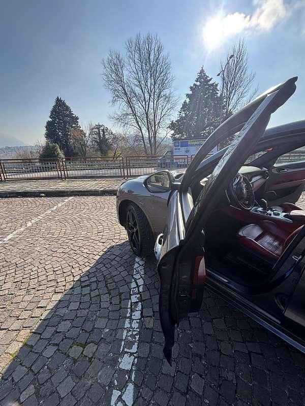 Usata Alfa Romeo Stelvio Veloce 209 CV (153 kW) 2019 SUV