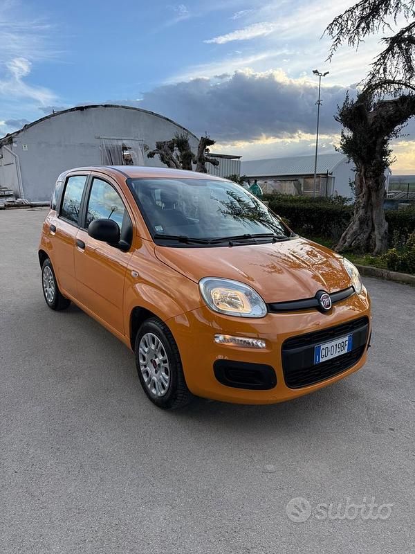 Usata Fiat Panda Connect 69 CV (50 kW) 2020 Arancione Utilitaria