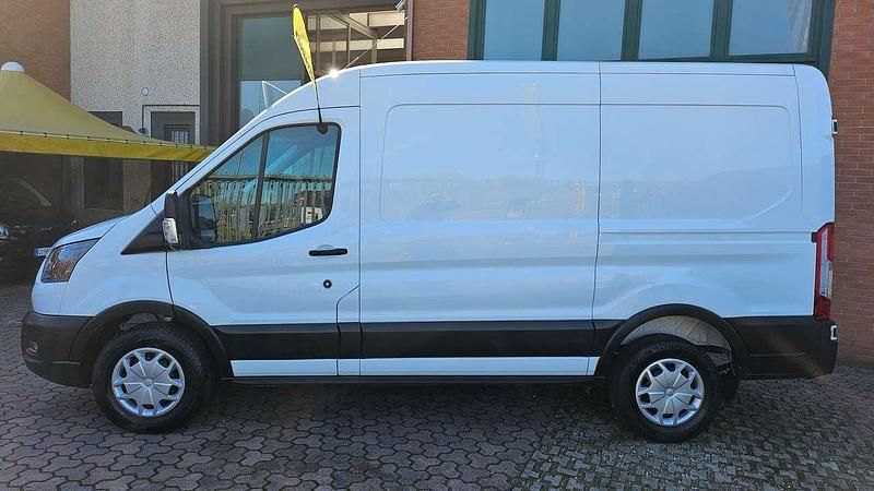 Usata Ford Transit Trend 131 CV (96 kW) 2022 Bianco Furgone
