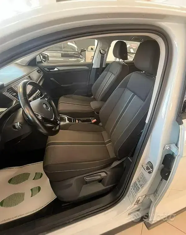 Usata VW T-Roc 150 CV (110 kW) 2021 Bianco SUV