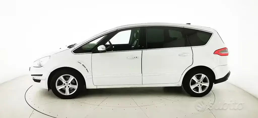 Usata Ford S-MAX Titanium 163 CV (119 kW) 2013 Bianco Monovolume