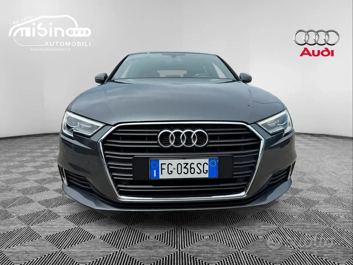 Usata Audi A3 S-Line 116 CV (85 kW) 2017 Grigio Berlina