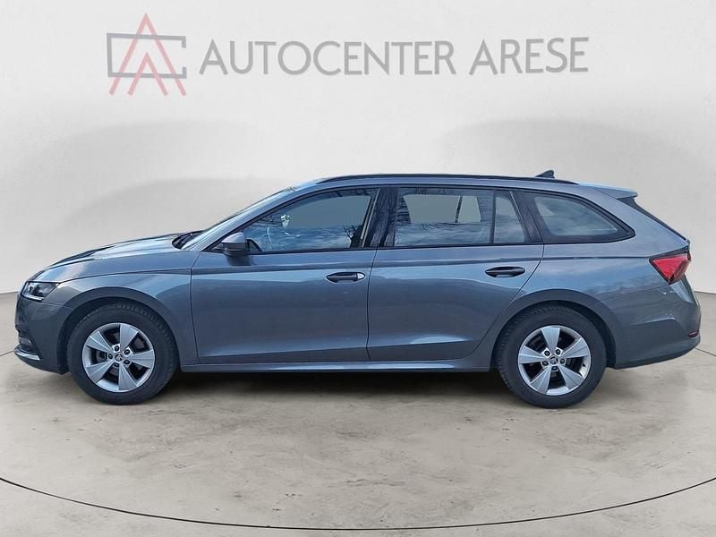 Usata Skoda Octavia Executive 150 CV (110 kW) 2023 Grigio grigio Station wagon