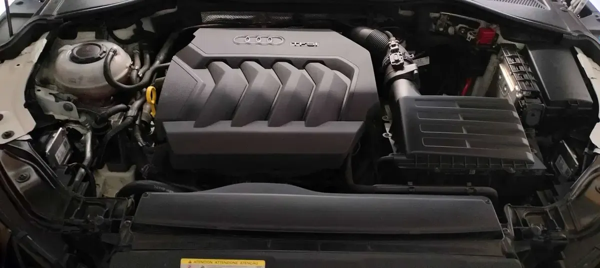 Second-hand Audi TT S-Line 230 CP (169 kW) 2019 Alb Coupe