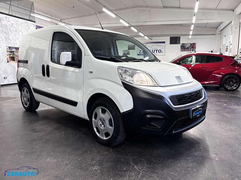 Usata Fiat Fiorino 95 CV (69 kW) 2023 Vernice standard Monovolume