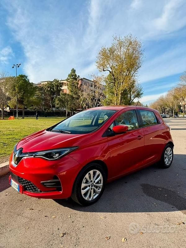Usata Renault Zoe 22 kW (30 CV) 2020 Rosso Utilitaria