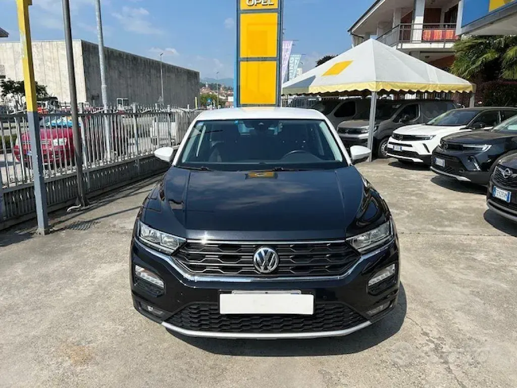 Usata VW T-Roc Style 116 CV (85 kW) 2020 Nero SUV