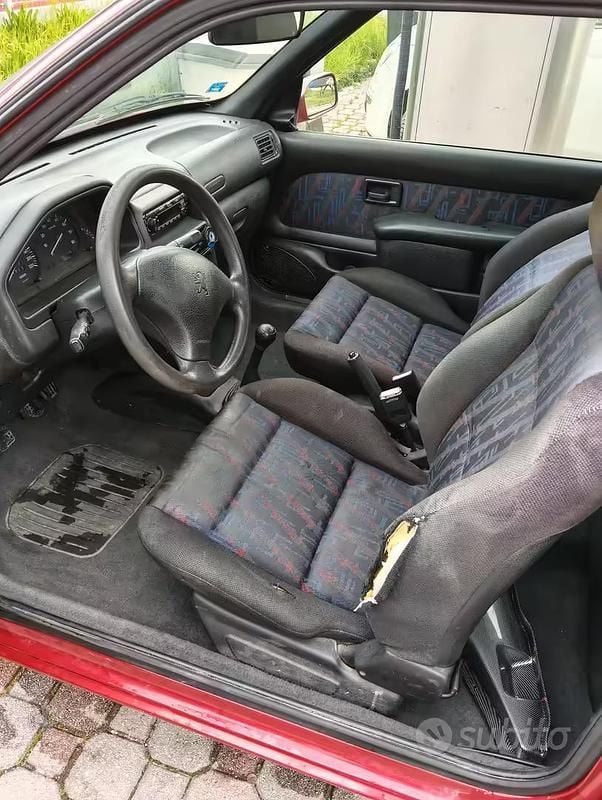Usata Peugeot 106 Sport 1998 Rosso Utilitaria