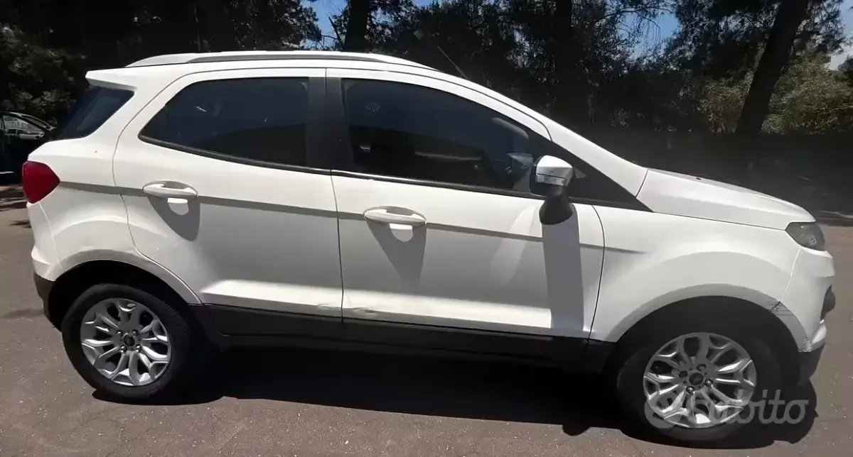 Usata Ford Ecosport Titanium 95 CV (69 kW) 2016 Bianco SUV
