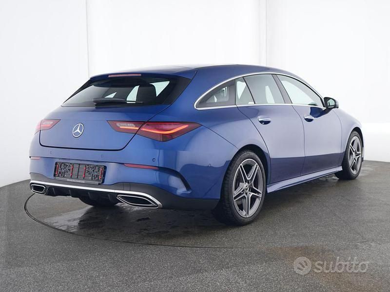 Usata Mercedes CLA180 Shooting Brake AMG Line Premium 136 CV (100 kW) 2024 Blu Station wagon