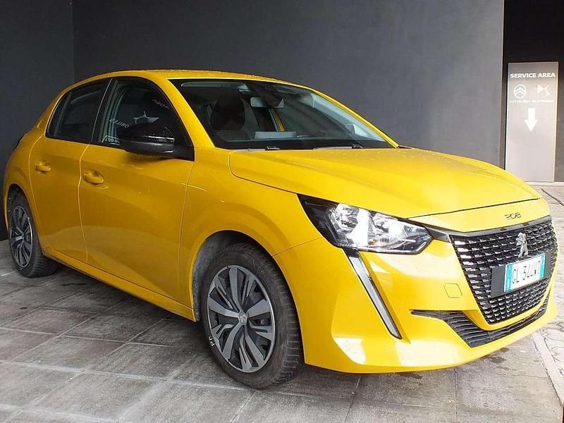 Usata Peugeot 208 Active 102 CV (75 kW) 2022 Giallo faro Utilitaria
