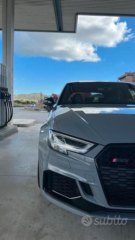 Usata Audi RS3 Sportback 520 CV (382 kW) 2019 Grigio Utilitaria
