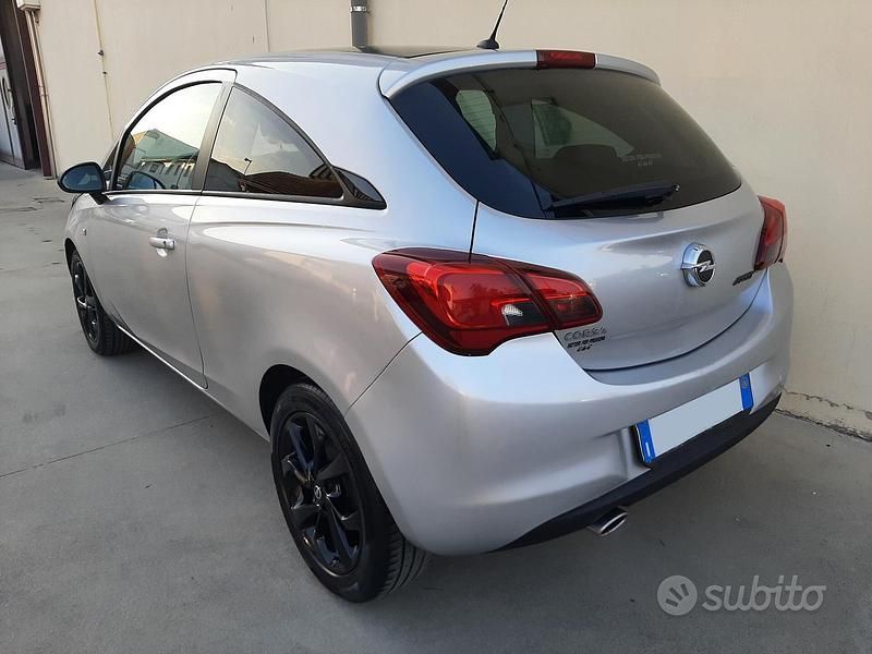Gebraucht Opel Corsa 90 PS (66 kW) 2016 Grau Coupé