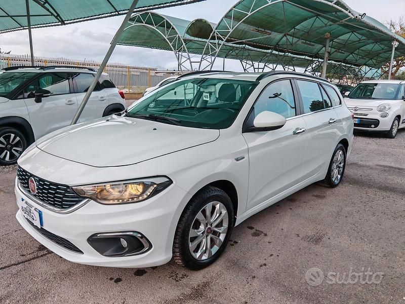 Usata Fiat Tipo Lounge 95 CV (69 kW) 2019 Bianco Station wagon
