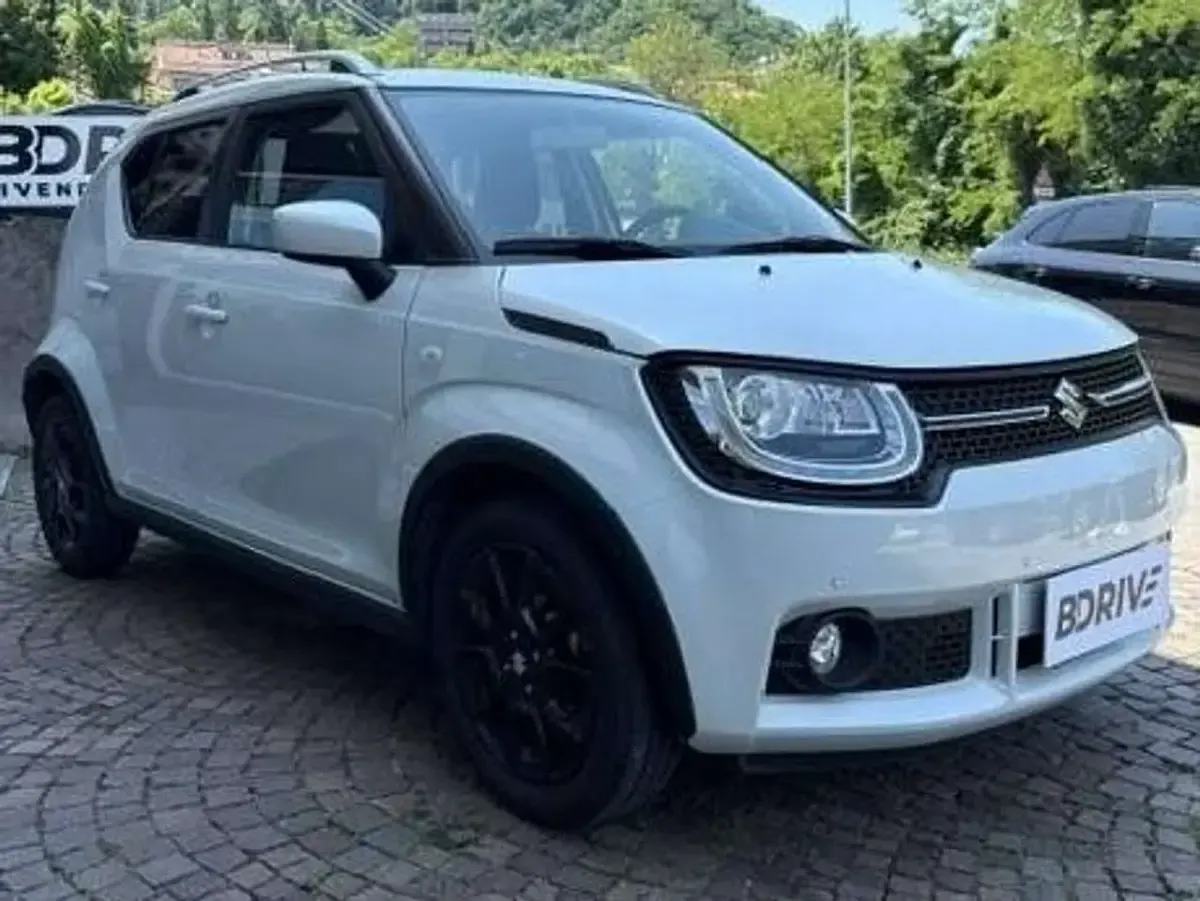 Usata Suzuki Ignis 90 CV (66 kW) 2020 Bianco SUV