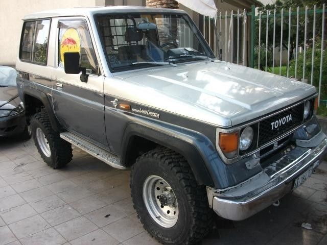 Toyota land cruiser lx