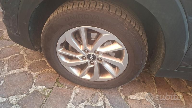 Usata Hyundai Tucson Comfort 116 CV (85 kW) 2016 Grigio SUV