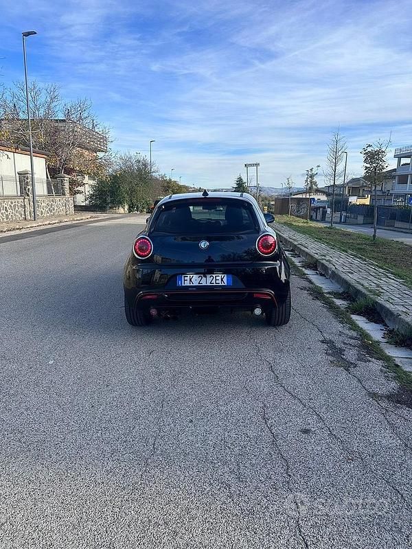 Usata Alfa Romeo MiTo 85 CV (62 kW) 2013 Nero Utilitaria