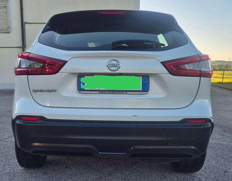 Usata Nissan Qashqai N-Motion 116 CV (85 kW) 2020 Bianco SUV