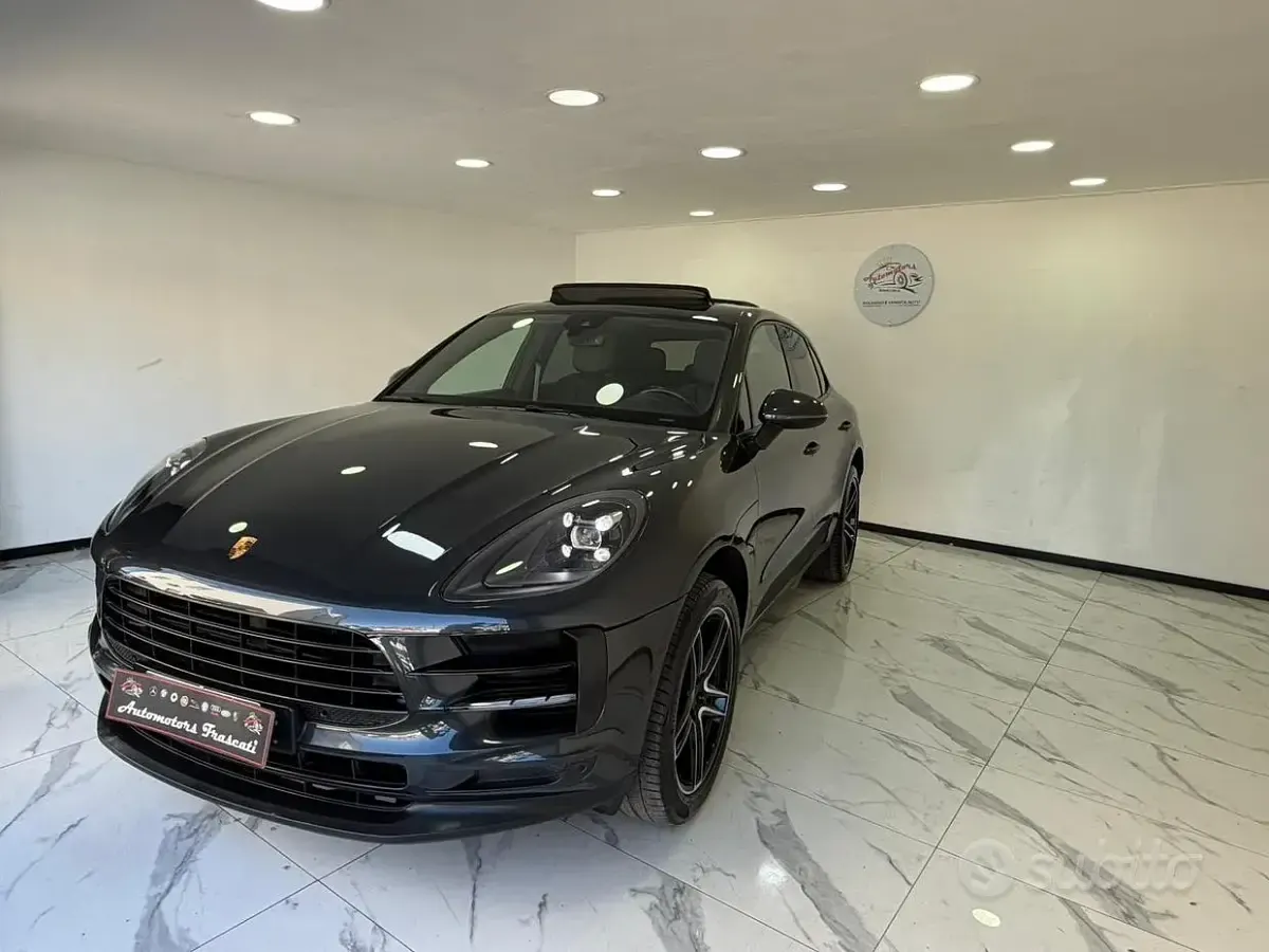 Usata Porsche Macan 245 CV (180 kW) 2021 Grigio SUV