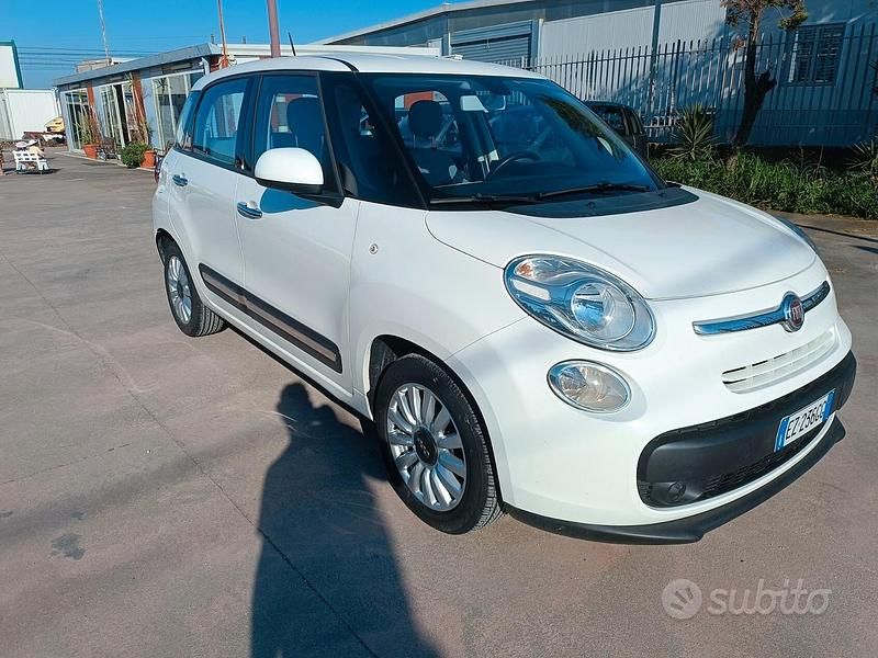 Usata Fiat 500L Lounge 85 CV (62 kW) 2015 Bianco Monovolume