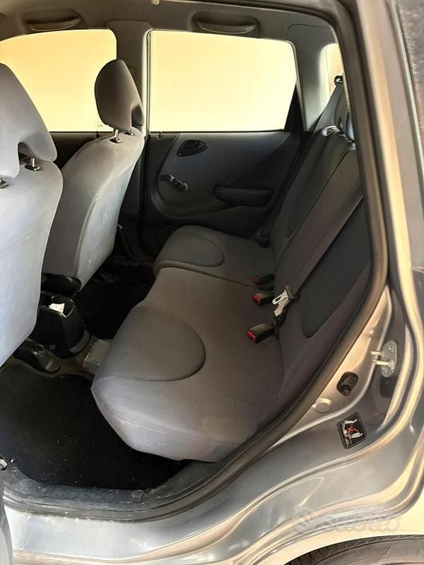 Usata Honda Jazz 2005 Utilitaria