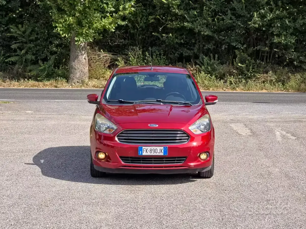 Usata Ford Ka Ultimate 86 CV (63 kW) 2017 Rosso Berlina