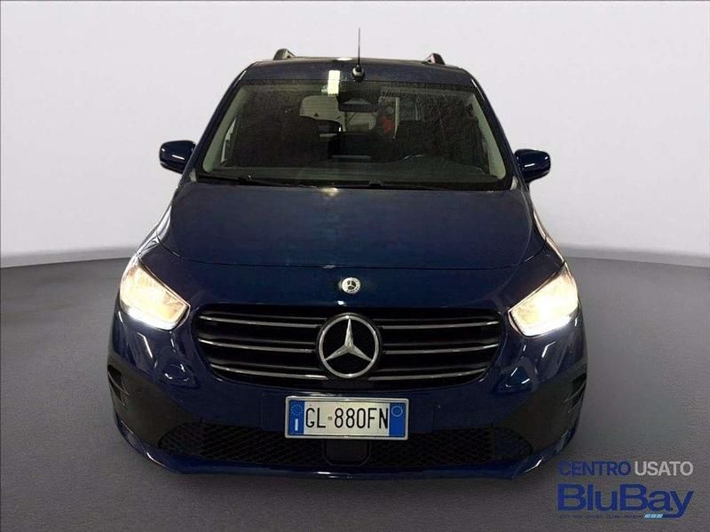 Usata Mercedes 180 Premium 116 CV (85 kW) 2022 Grigio Berlina