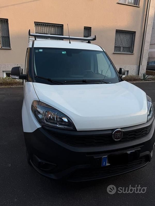 Usata Fiat Doblò 2021 Bianco Monovolume