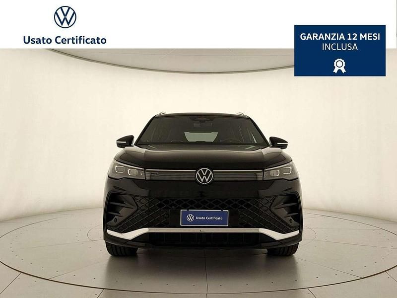 Usata VW Tiguan R-line 150 CV (110 kW) 2024 Nero SUV