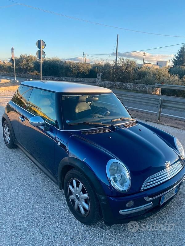 Blu Usata 2004 Mini Cooper Utilitaria | 3000 € - Immagine 1/4