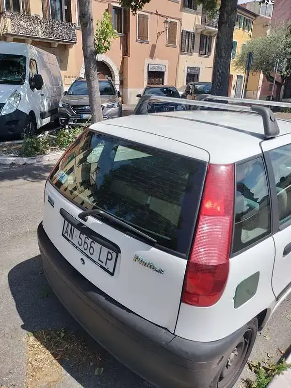 Usata Fiat Punto S 54 CV (39 kW) 1997 Berlina