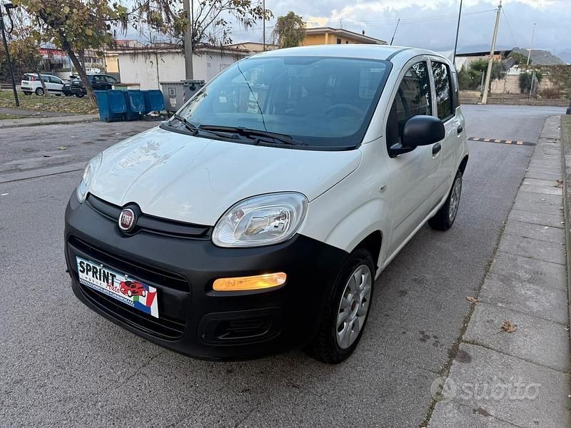 Usata Fiat Panda Pop 86 CV (63 kW) 2021 Bianco Furgone