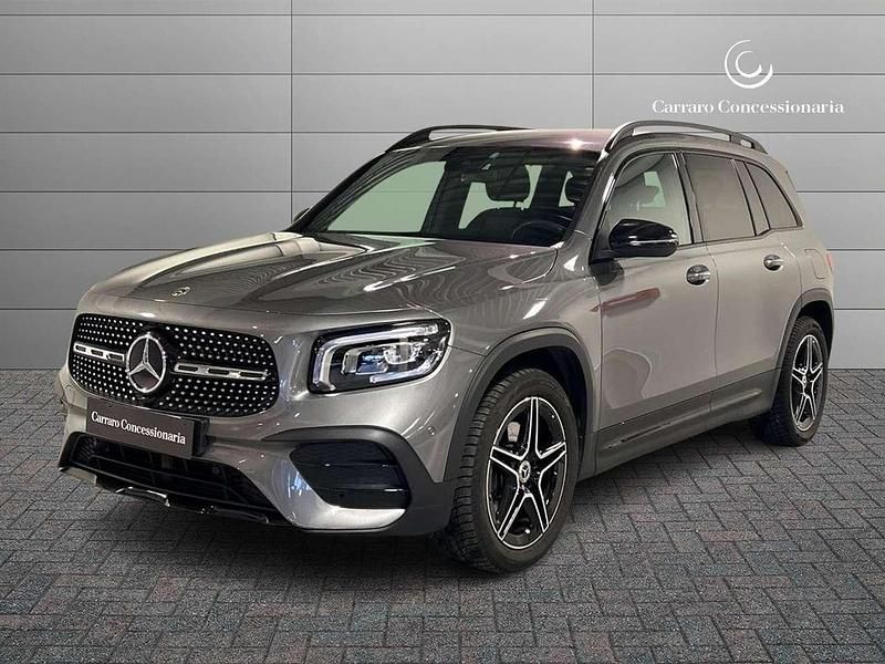 Grigio montagna Usata 2023 Mercedes GLB180 Premium SUV | 28.400 € (Super prezzo) - Immagine 1/4