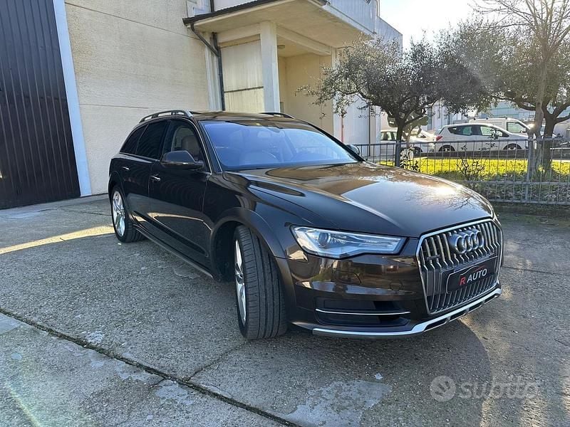 Usata Audi A6 Business 272 CV (200 kW) 2017 Marrone Station wagon
