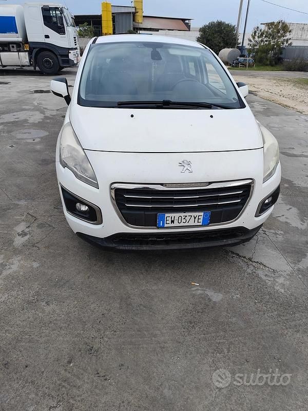 Usata Peugeot 3008 109 CV (80 kW) 2014 Bianco Station wagon