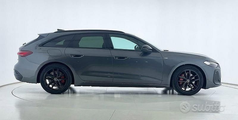 Nuova Audi A5 S-Line 204 CV (150 kW) 2025 Grigio Station wagon