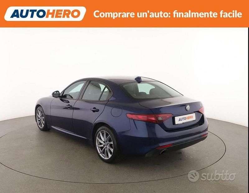 Usata Alfa Romeo Giulia Super 160 CV (117 kW) 2018 Blu Berlina