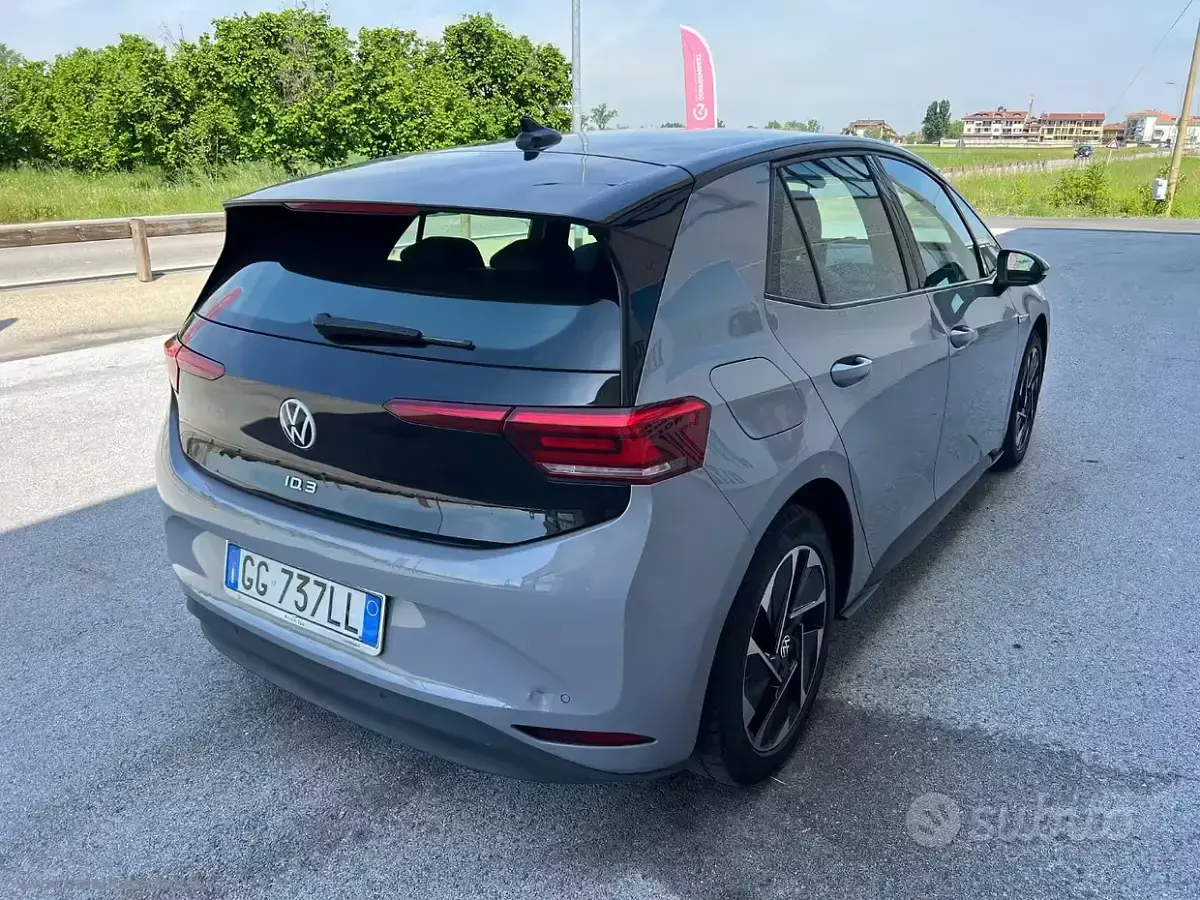 Usata VW ID.3 Pro Performance 69 kW (95 CV) 2021 Grigio Utilitaria