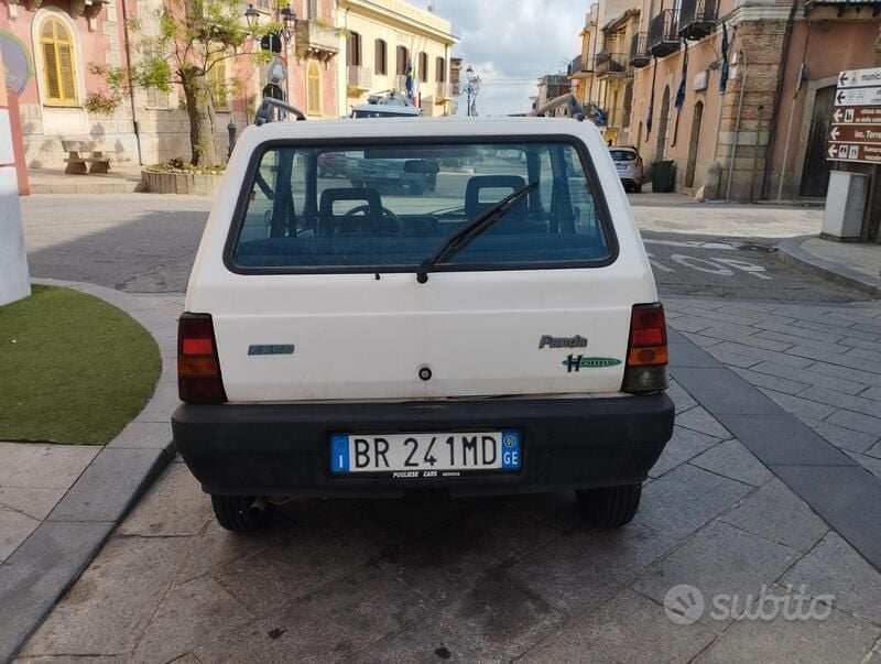 Usata Fiat Panda 39 CV (28 kW) 2001 Bianco Utilitaria