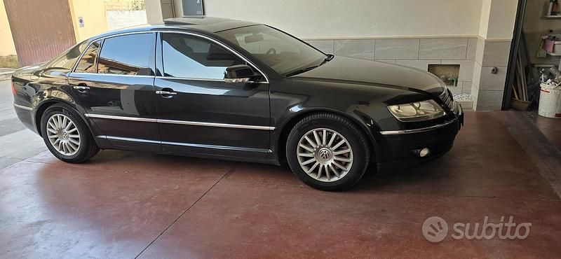 Usata VW Phaeton 224 CV (164 kW) 2008 Nero Berlina