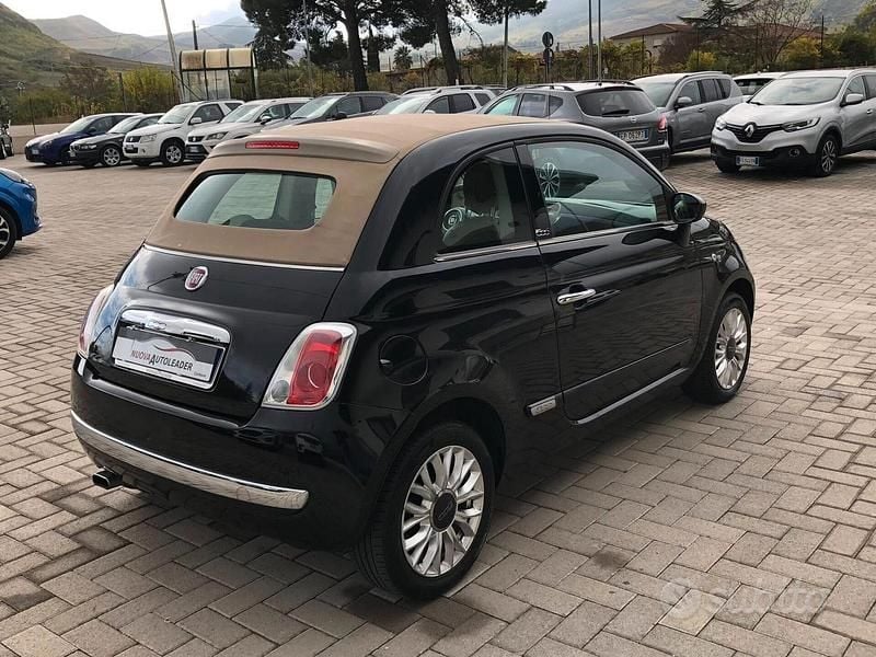 Usata Fiat 500C Lounge 95 CV (69 kW) 2015 Nero Cabrio